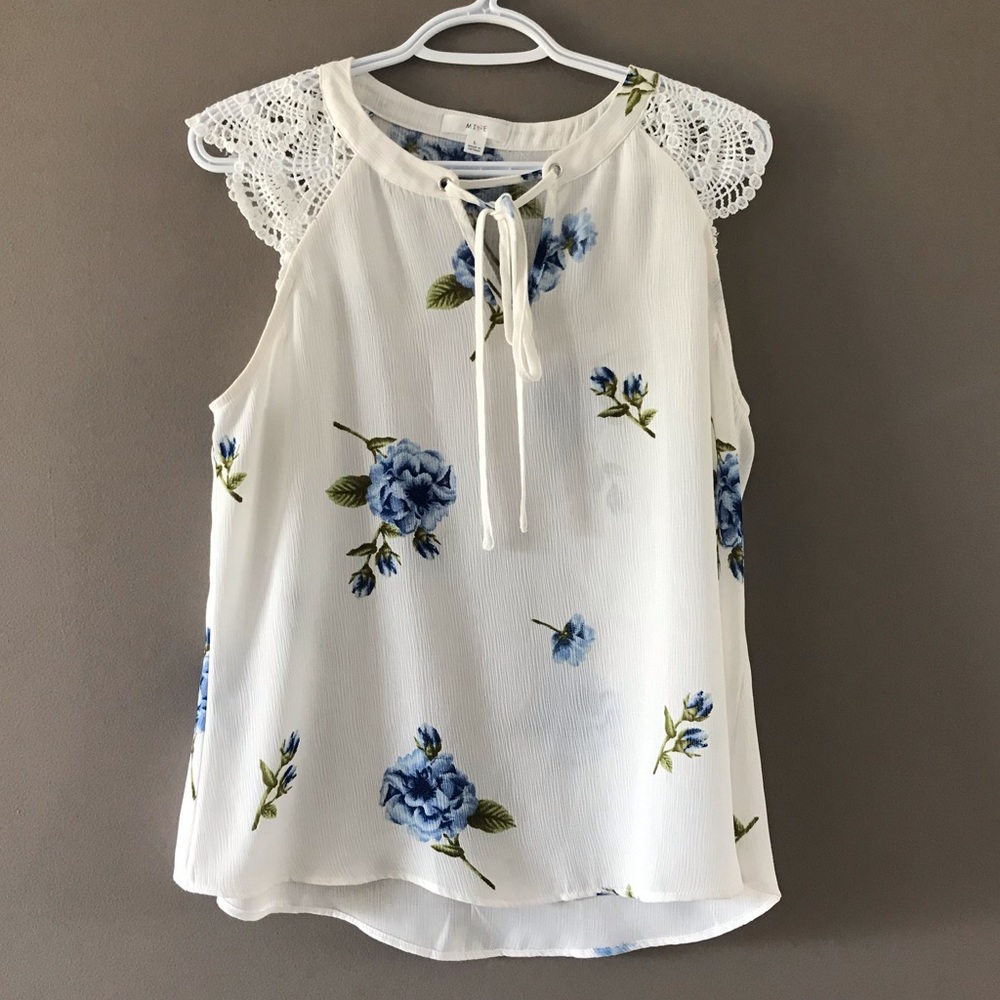 Mine floral and lace top